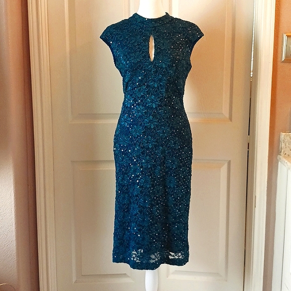 Roz & Ali Dresses & Skirts - 🍸Gorgeous Teal Lace & Sequin Cocktail Sheath Dress Size 4